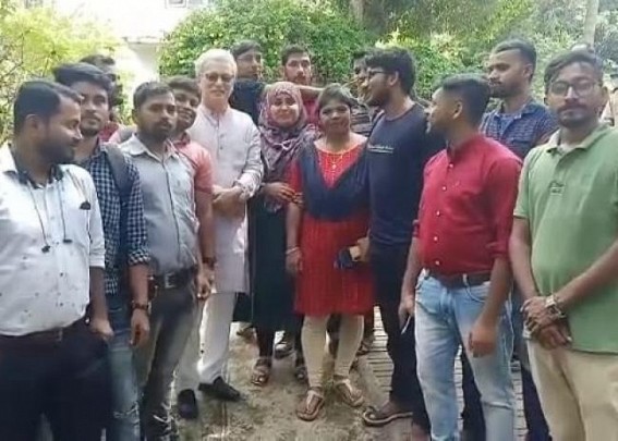 Only 10 Days remained before Durga Puja : TET Qualified Job Aspirants see No Glimpse of Recruitment Only 10 Days remained before Durga Puja : TET Qualified Job Aspirants see No Glimpse of Recruitment